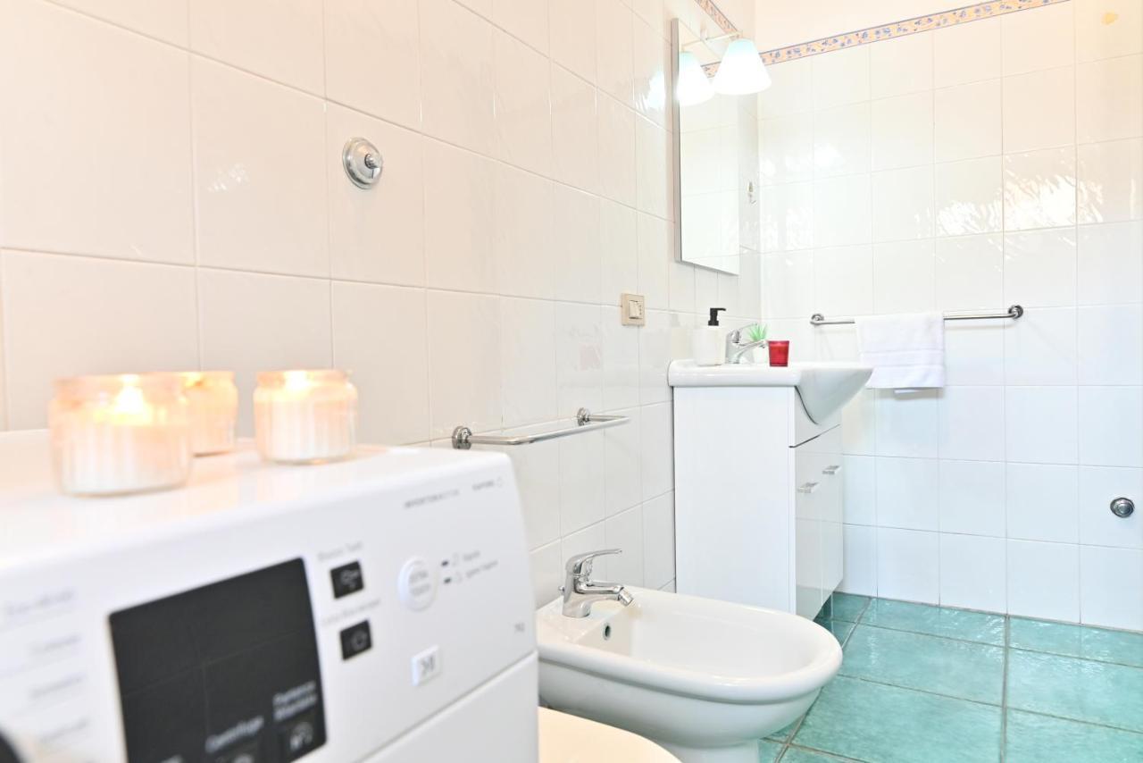 Izzhome Holiday Terrace Κάλιαρι Εξωτερικό φωτογραφία