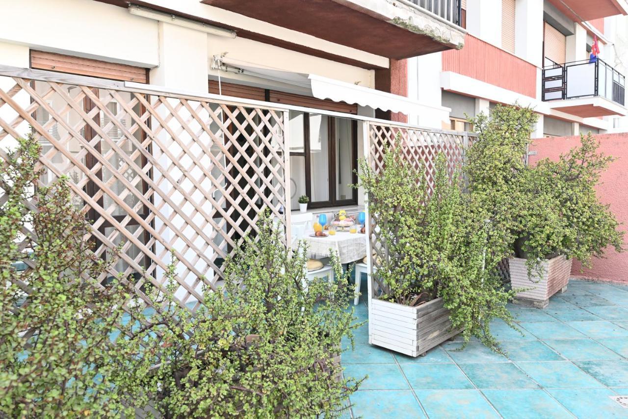 Izzhome Holiday Terrace Κάλιαρι Εξωτερικό φωτογραφία