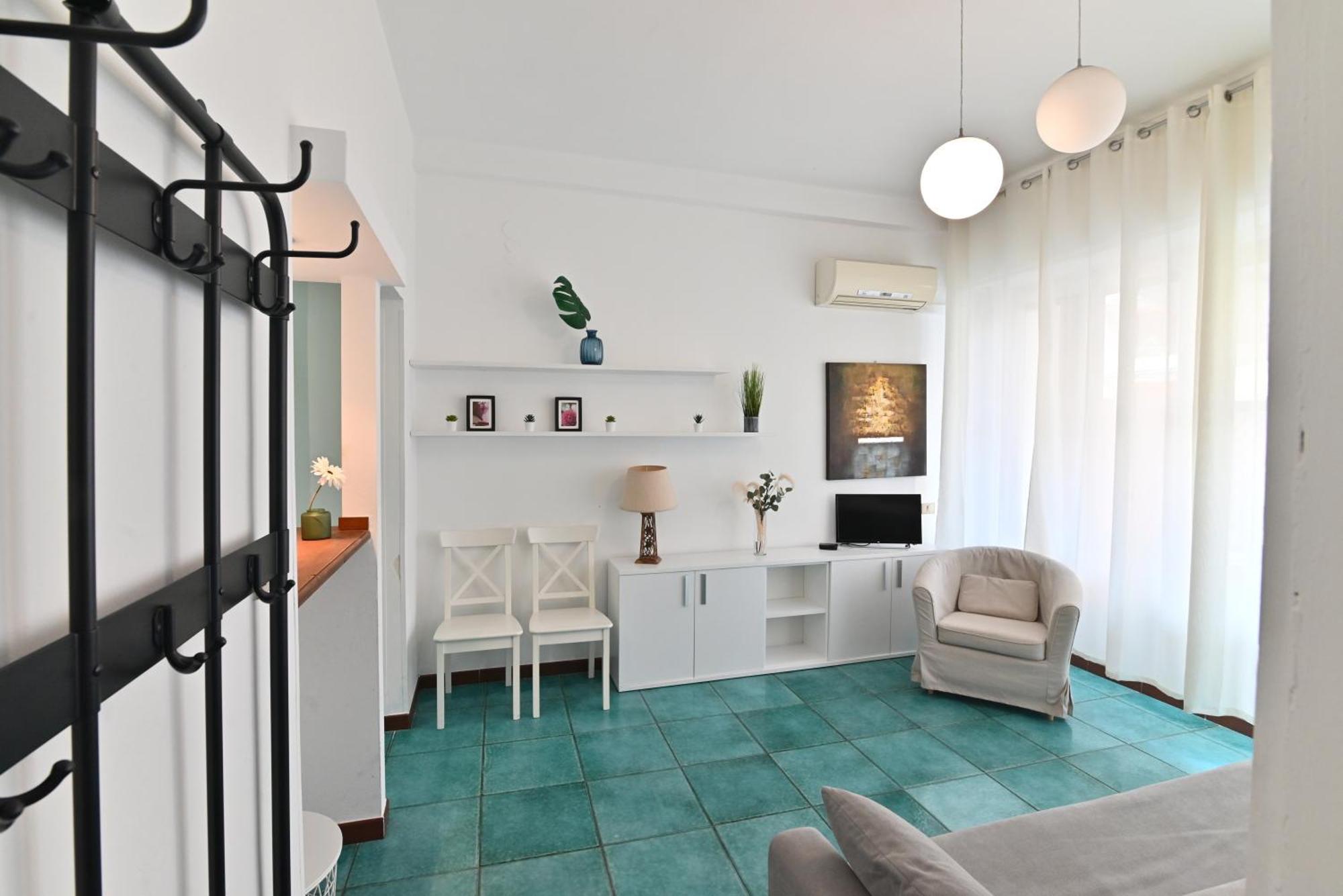 Izzhome Holiday Terrace Κάλιαρι Εξωτερικό φωτογραφία